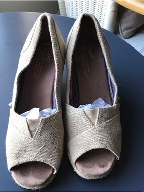 Toms Canvas Peep-Toe Wedge Pumps in Beige